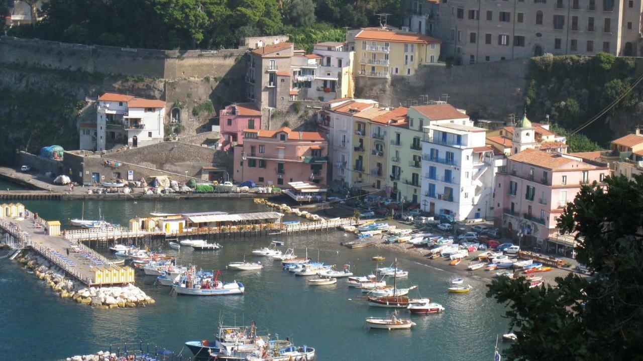 Il Borgo Antico Sorrento Sea View Apartment Exterior foto