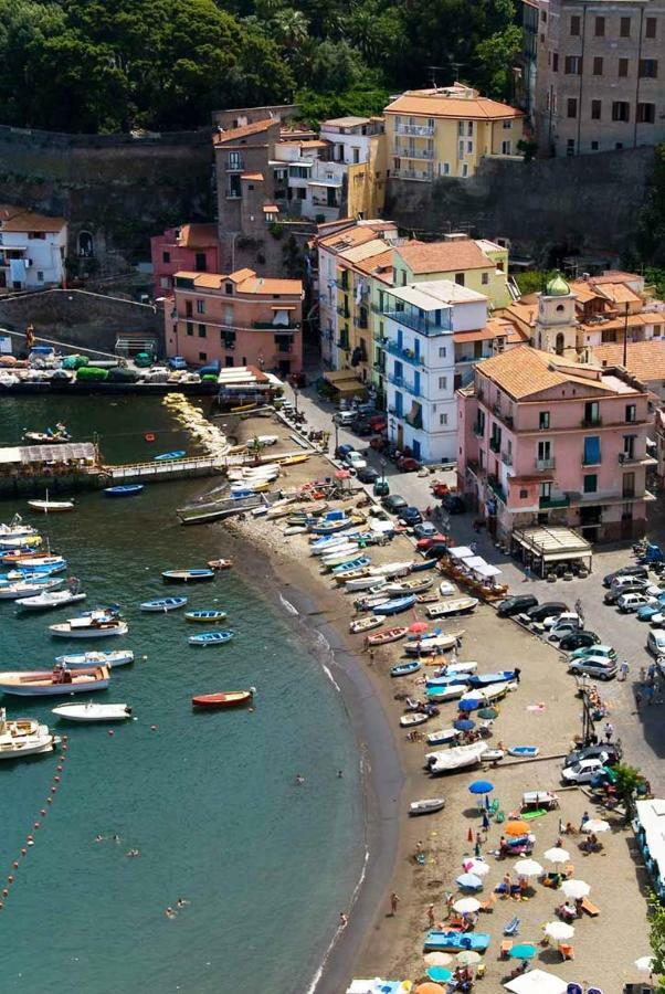 Il Borgo Antico Sorrento Sea View Apartment Exterior foto